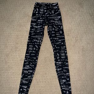 selling lululemon leggings